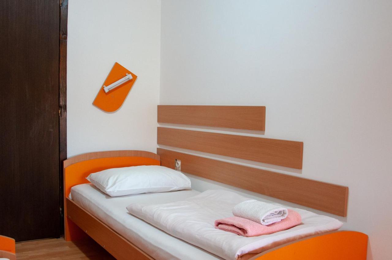 Apartmani Zvirac Сокобаня Экстерьер фото