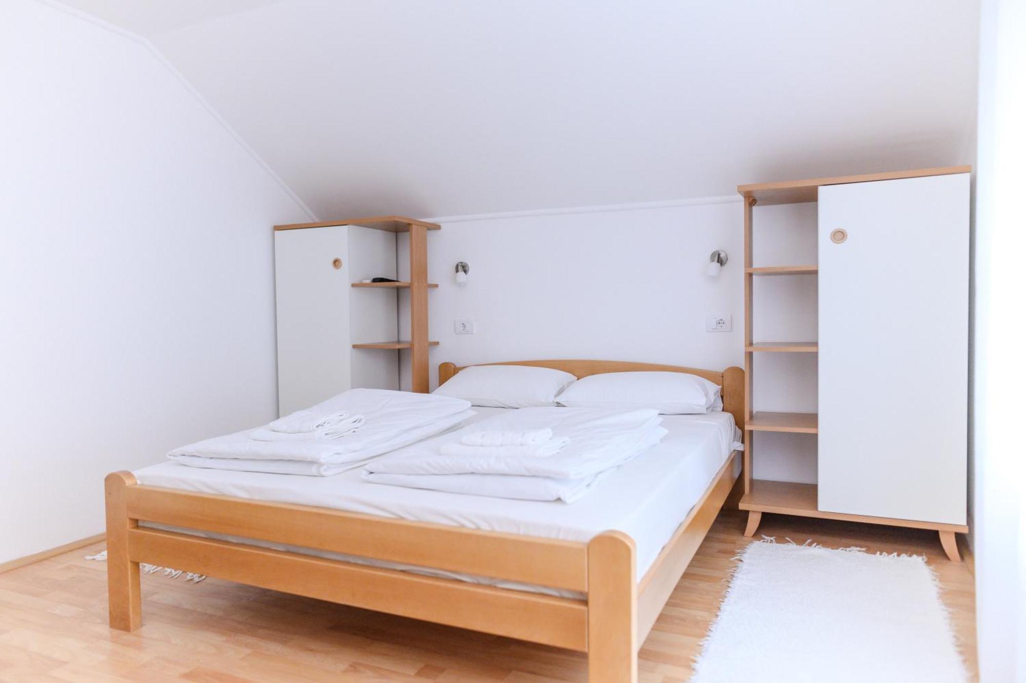 Apartmani Zvirac Сокобаня Экстерьер фото