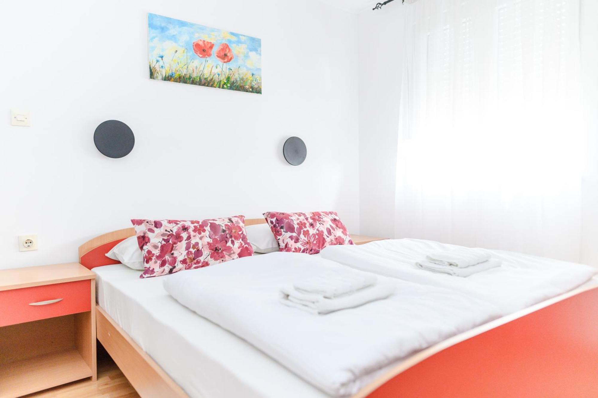 Apartmani Zvirac Сокобаня Экстерьер фото